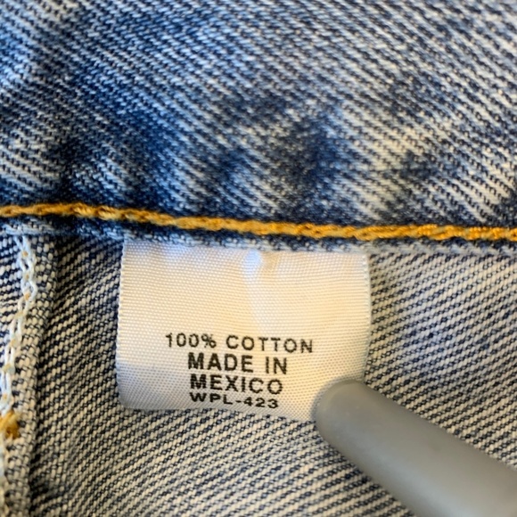 Vintage Men's 501 Levi's Mom Jeans - Picture 6 of 8